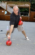 KETTLEBELL s TRX a Nvea Fitness Turnn Gyrben